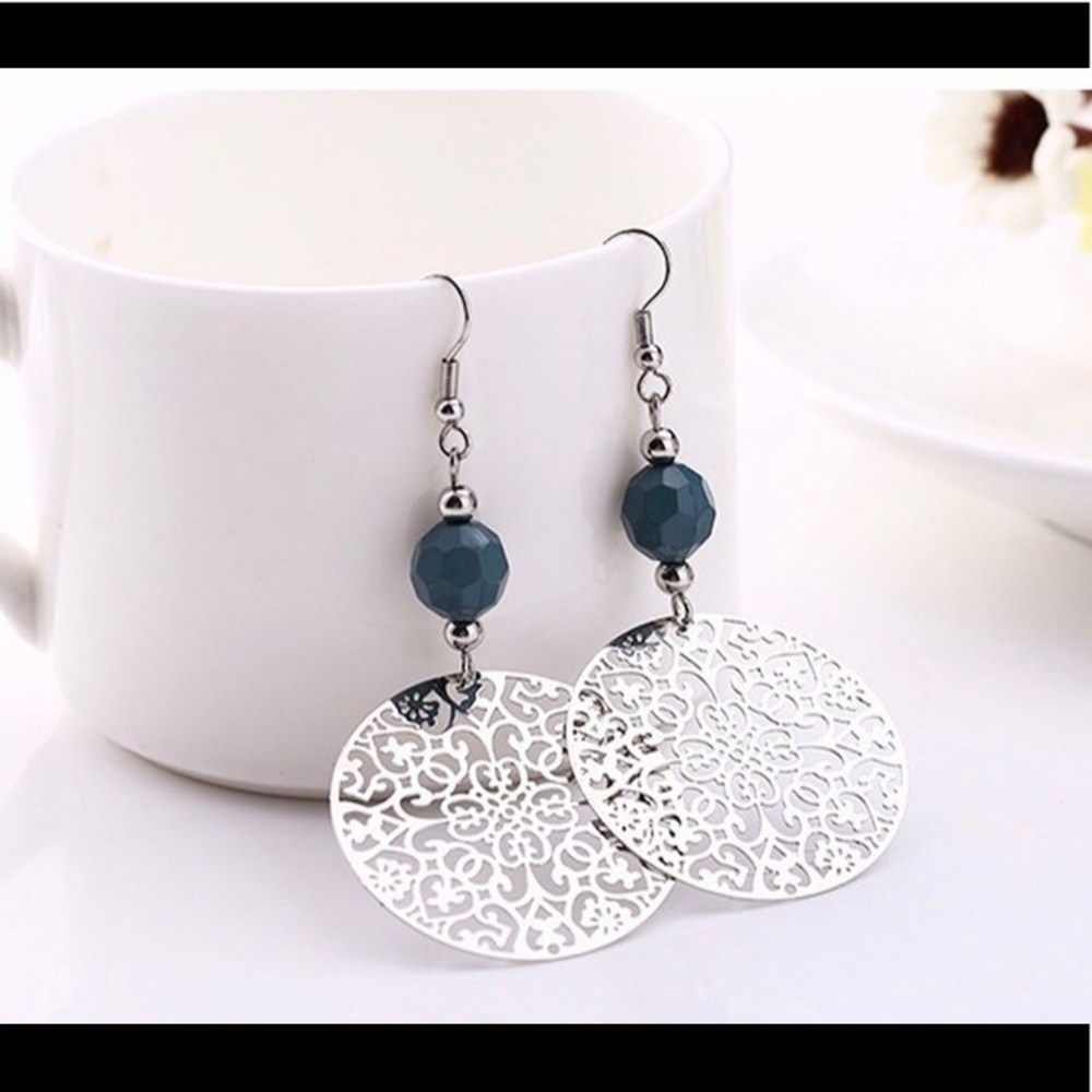 Lovely silver earring